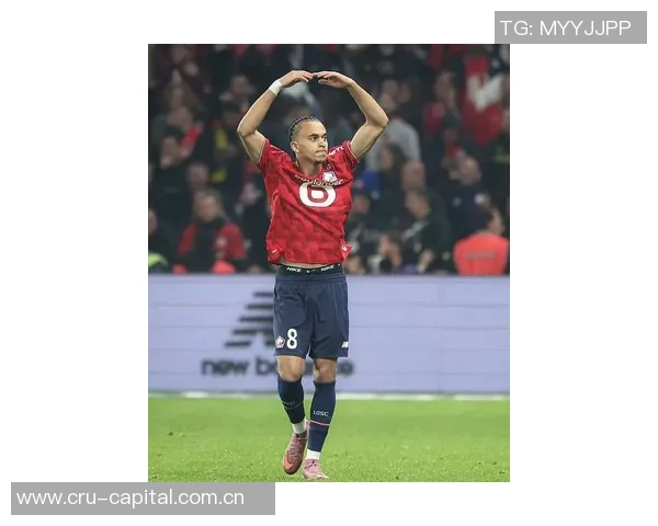 姆巴佩分享弟弟绝平巴黎庆祝瞬间感慨剧情太疯狂我的明星小弟真棒