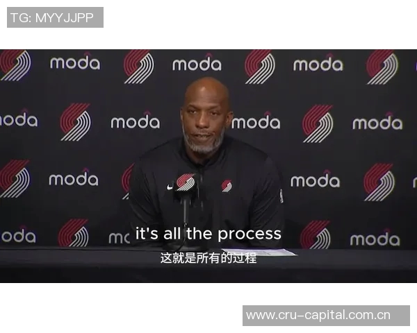 比卢普斯称赞杨瀚森挡拆后决策能力强调其出色的防守阅读能力