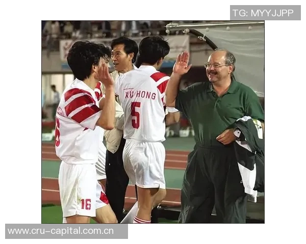 施拉普纳：要让中国足球走向辉煌需重视技术与精神而非金钱利益