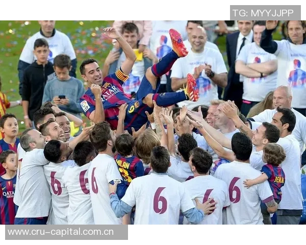 哈维盛赞阿尔巴称其为巴萨与西班牙队历史最佳左后卫